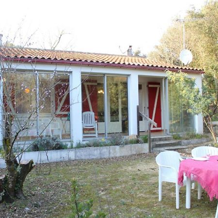 Maison 2 Pieces A Saint-Pierre-D'Oleron, 4 Couchages, Proche Plage, Grand Jardin, Veranda, Calme - Fr-1-246A-367 Villa La Cotinière Buitenkant foto